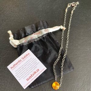 Sabika yellow single stone necklace